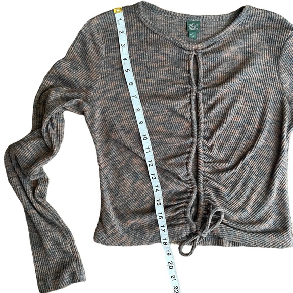 wild fable Space Dye Keyhole Cut Out Shirt Tie Front Long Sleeve Top - Picture 4 of 7